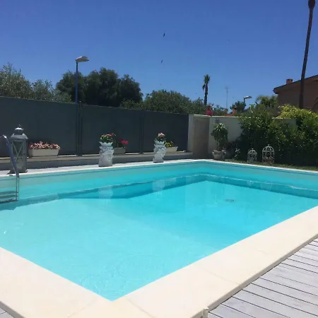 Holiday home Villetta San Leone *